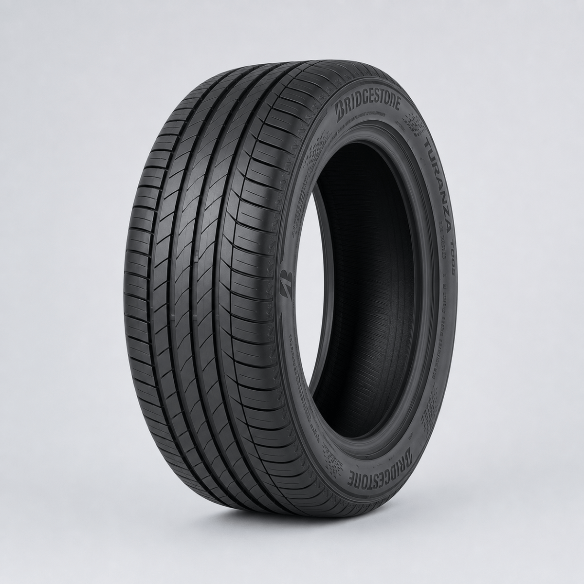 Bridgestone Turanza T005 touring tire